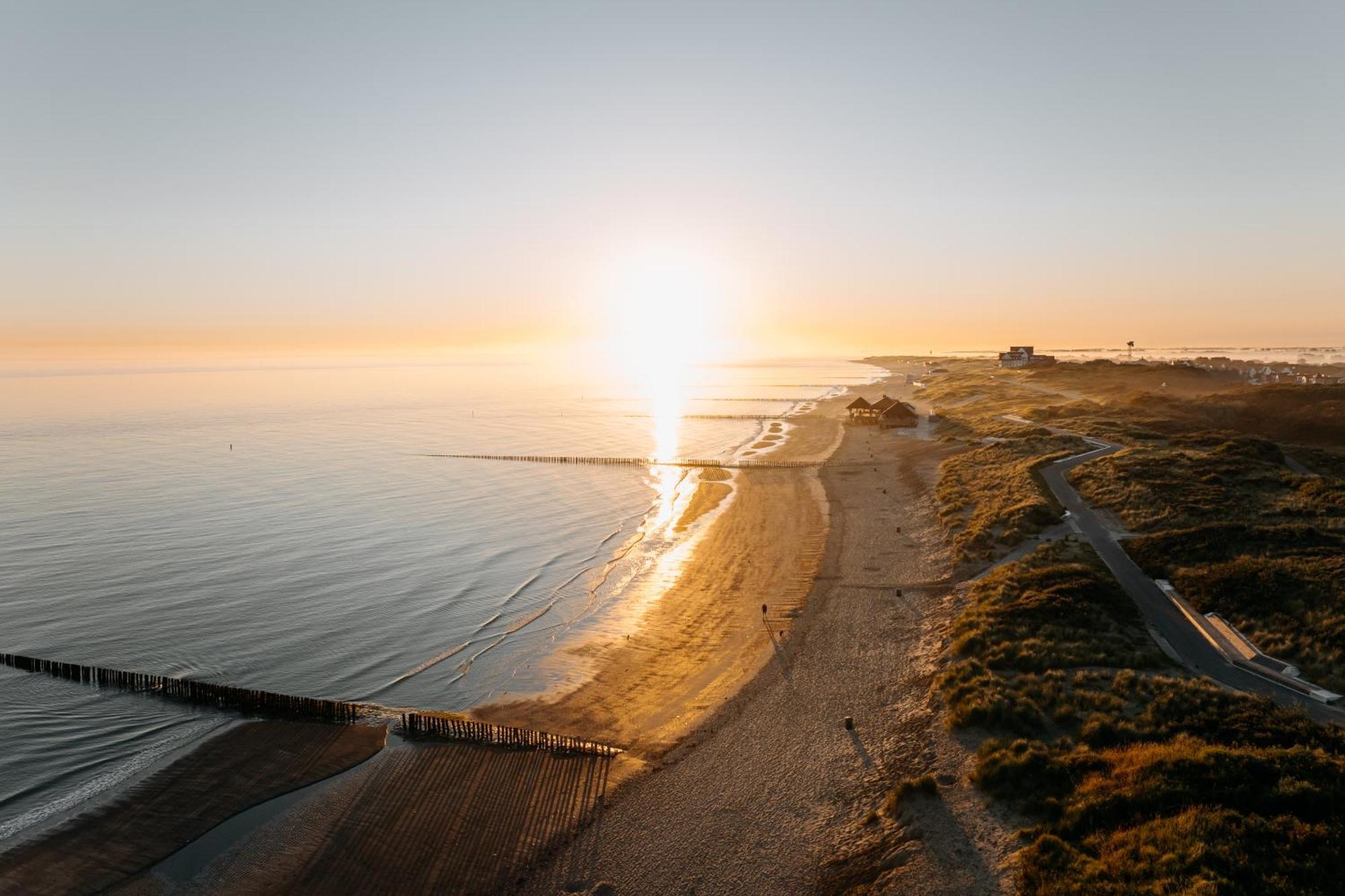 Residentie Strandhotel - Apartments With Hotel Service And Wellness Cadzand Zewnętrze zdjęcie